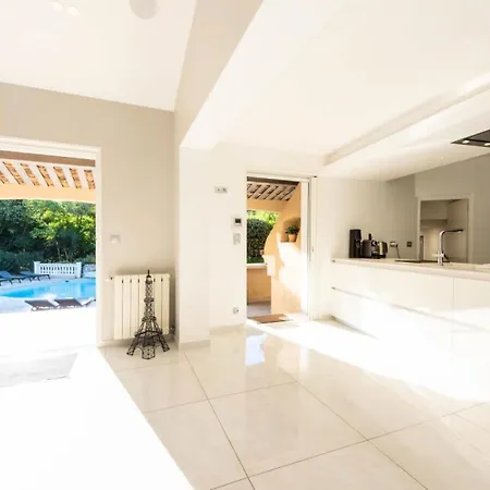 Residence Superbe Villa 330M2 Piscine & Jacuzzi - Superbe Villa 330M2 Piscine & Jacuzzi Mae-2233 *