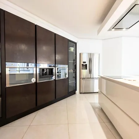 Residence Superbe Villa 330M2 Piscine & Jacuzzi - Superbe Villa 330M2 Piscine & Jacuzzi Mae-2233 * فالوريس